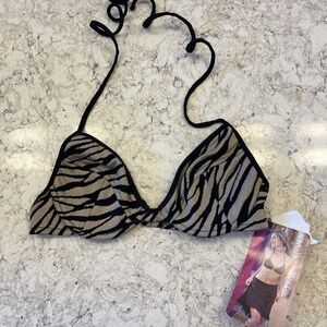 NWT xoxo Biking Top animal print‎ Medium